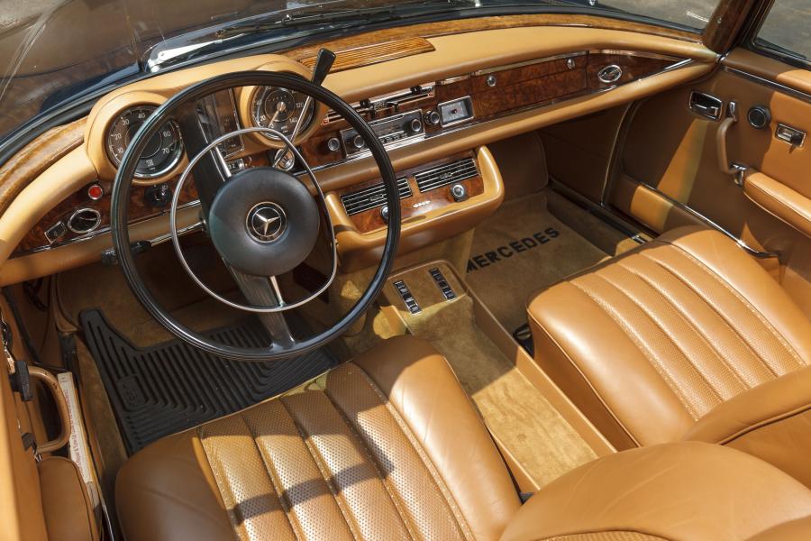  Mercedes-Benz 280 SE Cabriolet 1970 года  (фото 13 из 23)